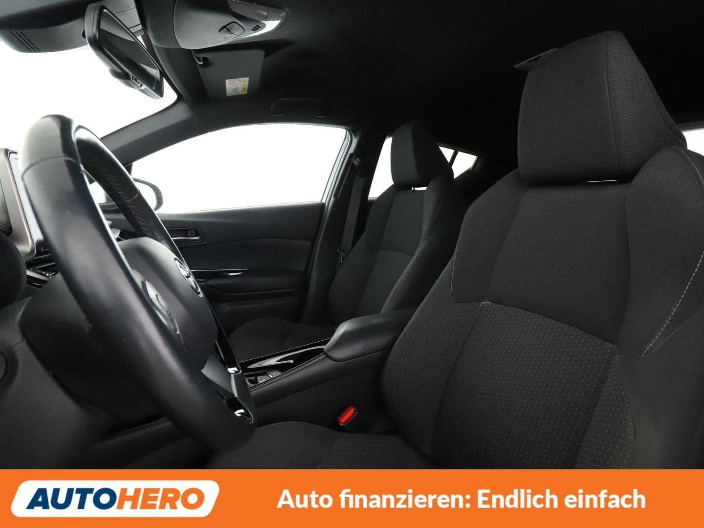 Toyota C-HR 1.2 Turbo Team D*NAVI*ACC*CAM*PDC*SHZ*