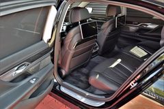 Fahrzeugabbildung BMW 740Ld Lang xDrive Panora Laser 3xTv ACC Massage