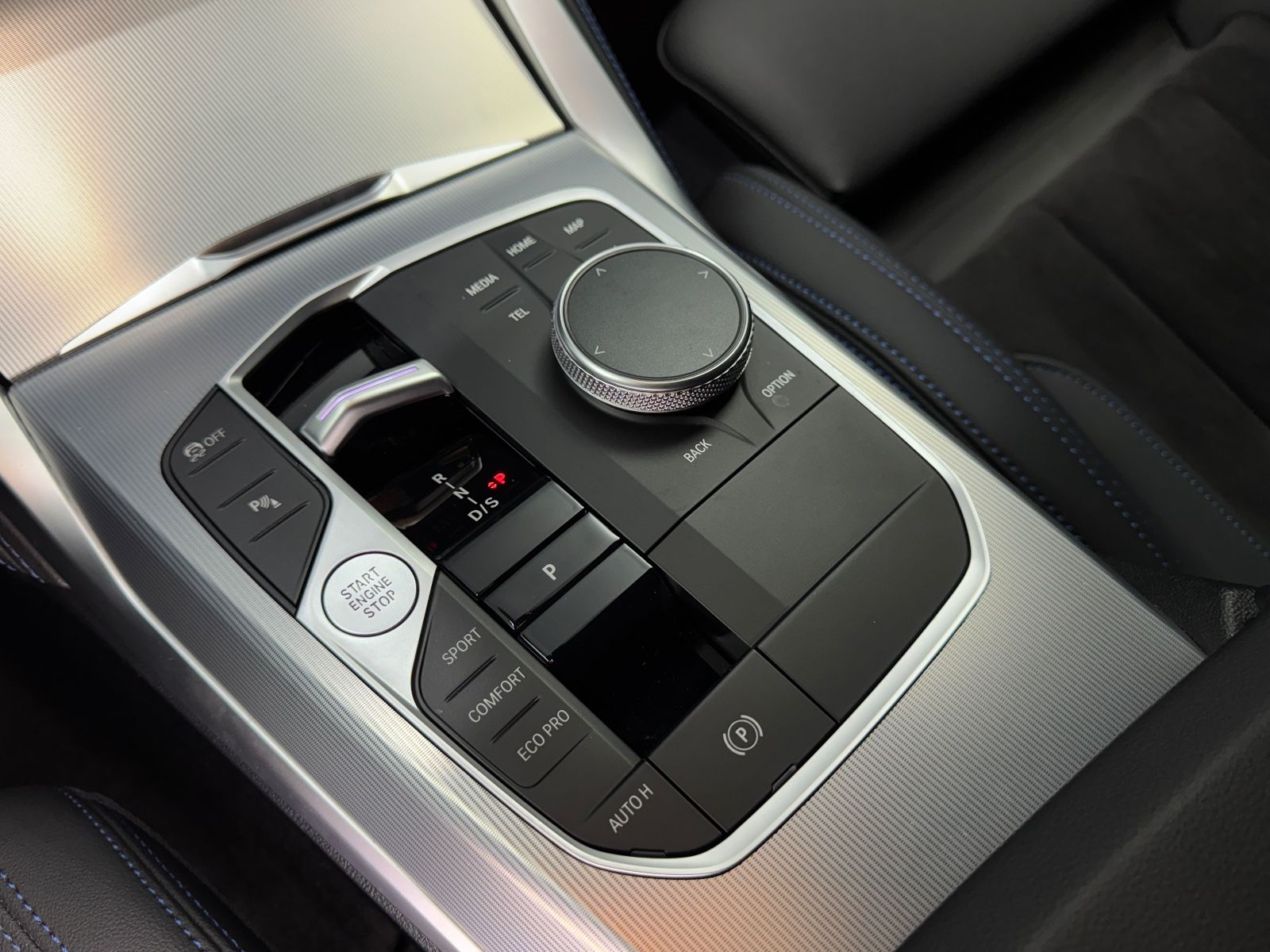 Fahrzeugabbildung BMW 420d Gran Coupe xDrive M SPORT|CURVED|ACC|