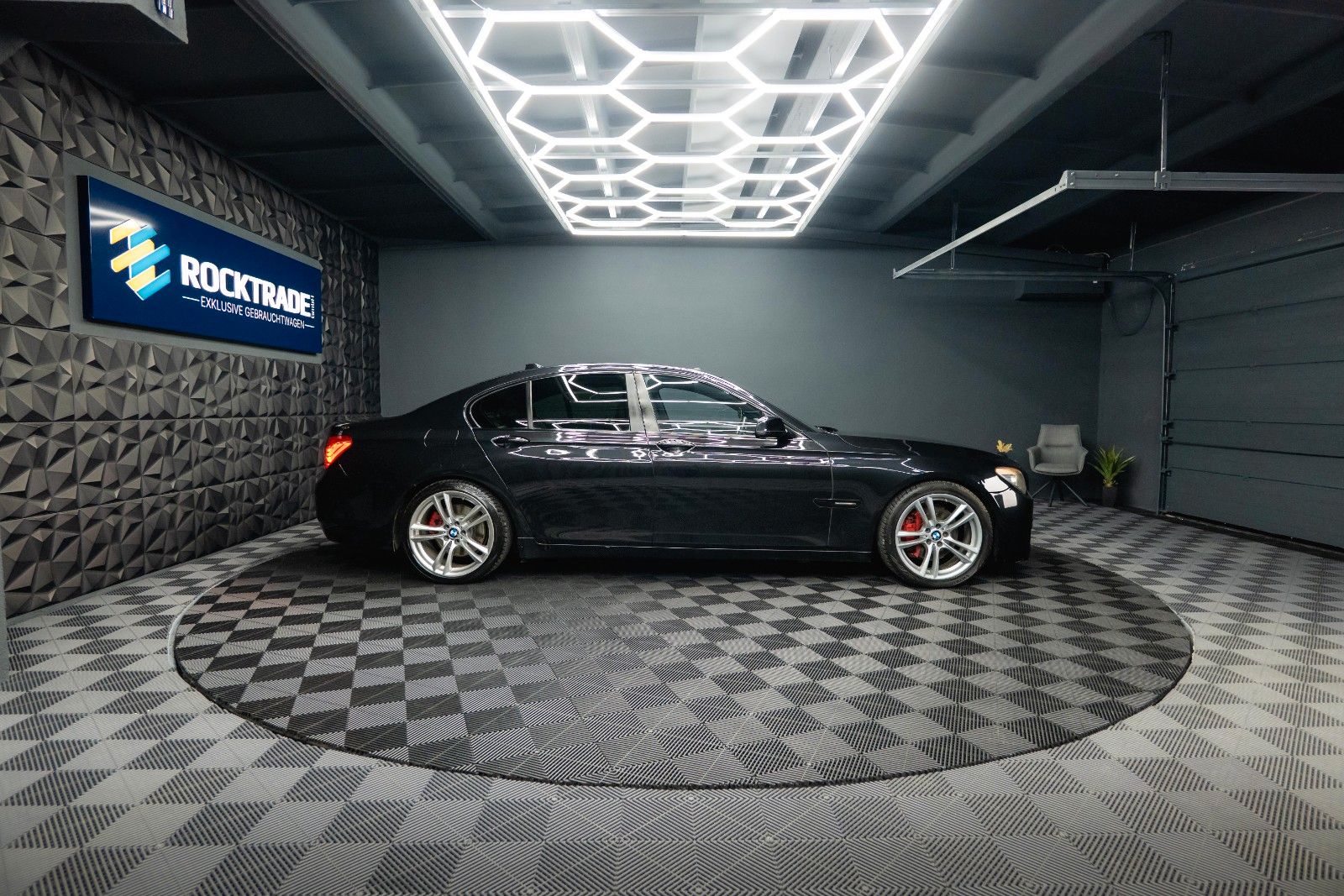 Fahrzeugabbildung BMW 740d M-Sport Black Edition *FULL Options*LESEN!*