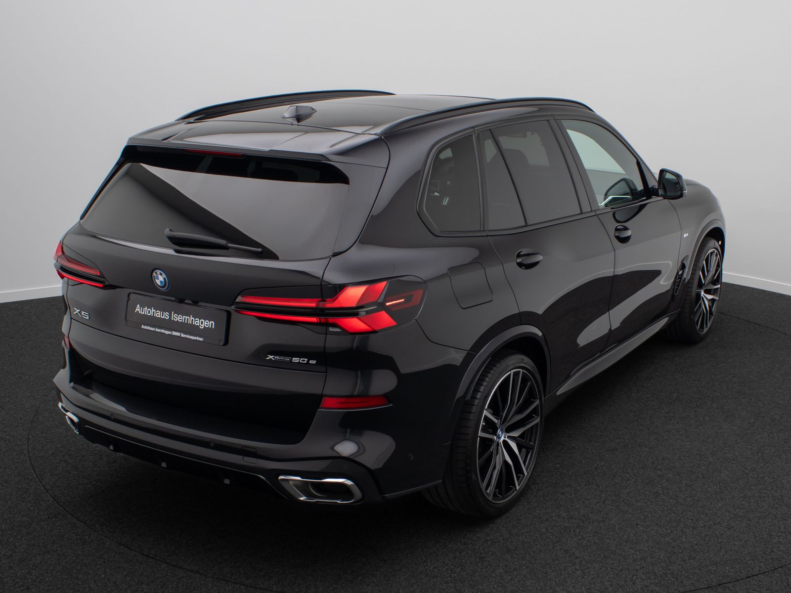 Fahrzeugabbildung BMW X5 xD50e M Sport Panorama 360&deg;HUD DAB H/K 22Zoll
