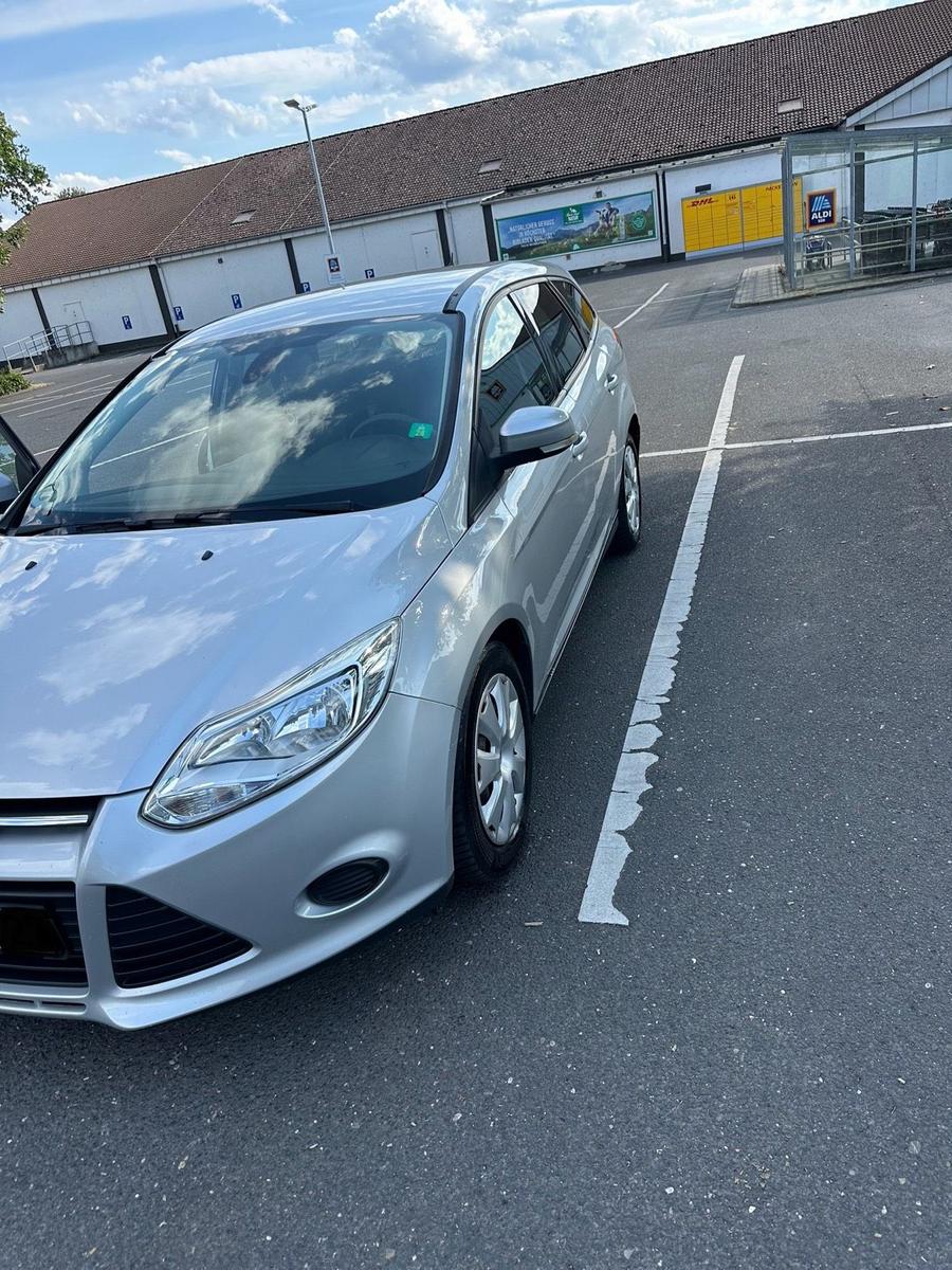 Ford Focus 2012 — photo 12
