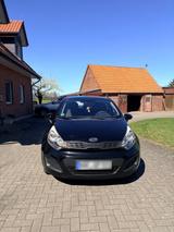 Kia Rio Benziner - Kia Rio