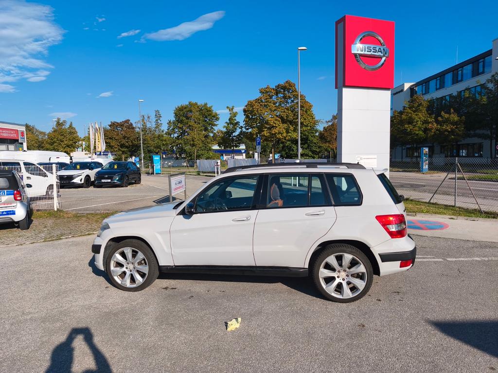 Mercedes-Benz GLK 320