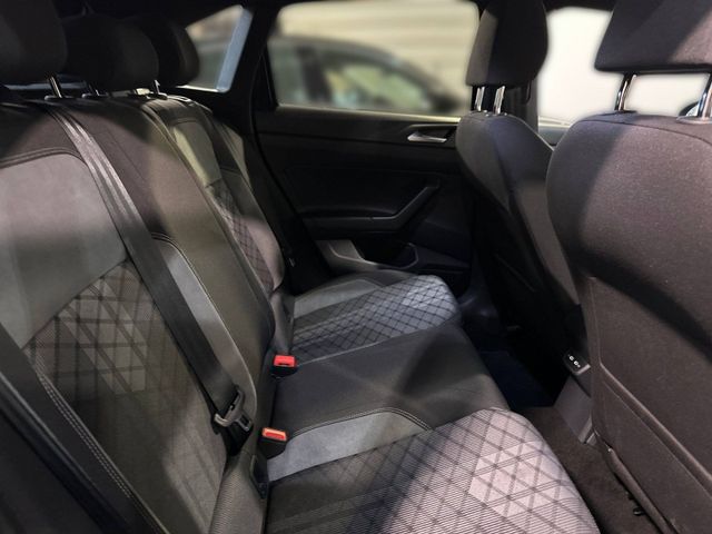 Taigo 1.0 TSI R-LINE +IQ.LIGHT+NAVI+KAMERA+PANO+