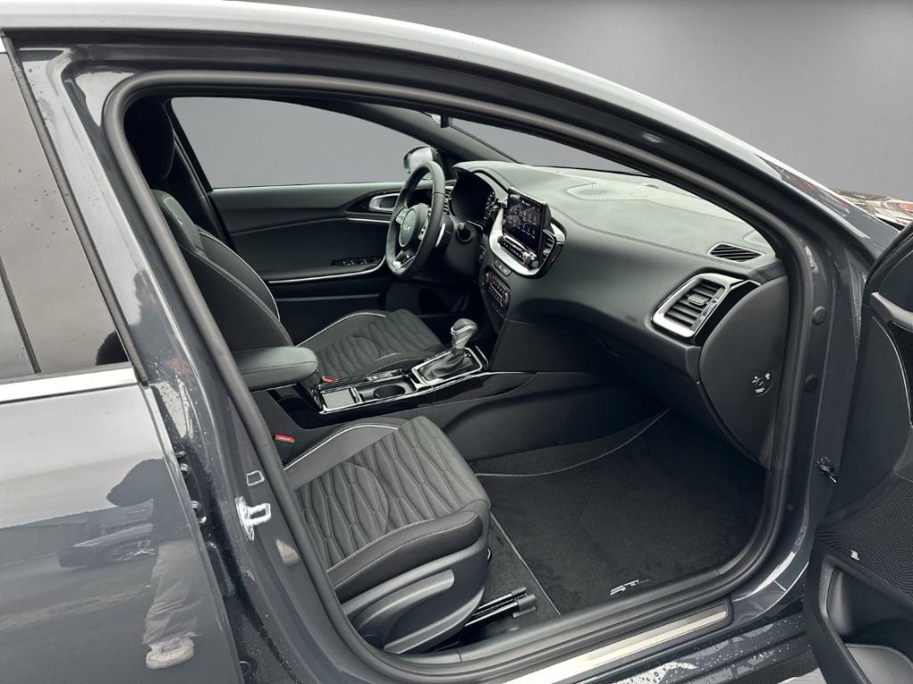 Kia ProCeed GT-Line 140PS NAV+CAM+SITZH+ NP: 38.080,