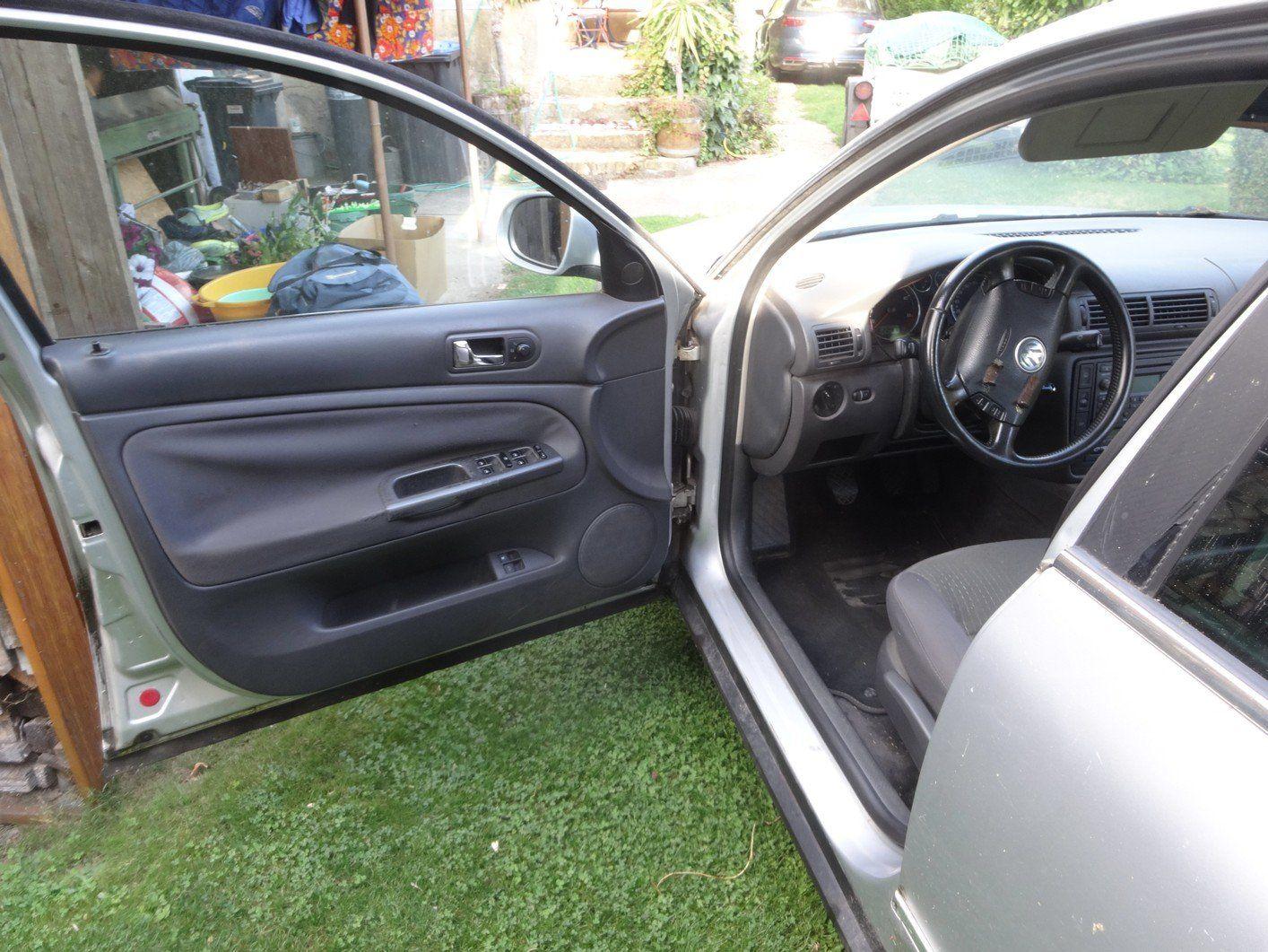 Volkswagen Passat 2005 — photo 10