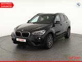 BMW X1 18i Sport Line LED Kamera Sitzheizung AHK PDC - BMW X1: Sport Line