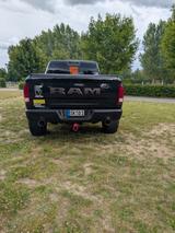 Dodge RAM - Dodge RAM: Schwarz