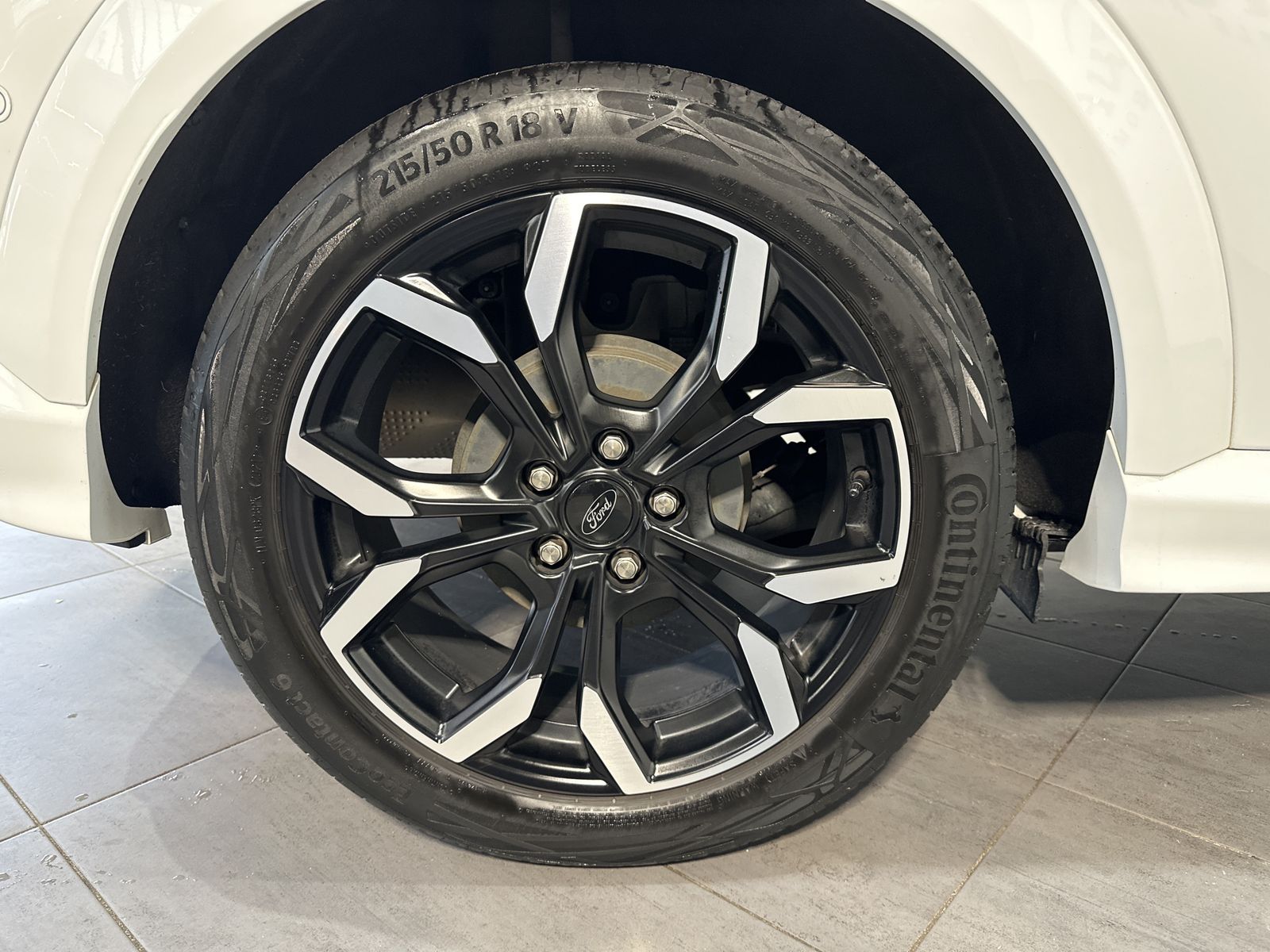 Fahrzeugabbildung Ford Puma 1.5 EB ST-LINE X NAV+LED+AHK+KAM+B&O+VCOCK