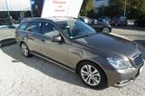 Mercedes-Benz T-Modell E 250 CDI BlueEfficiency Avantgarde 1.H - Mercedes-Benz E 250 aus 2010: Cdi