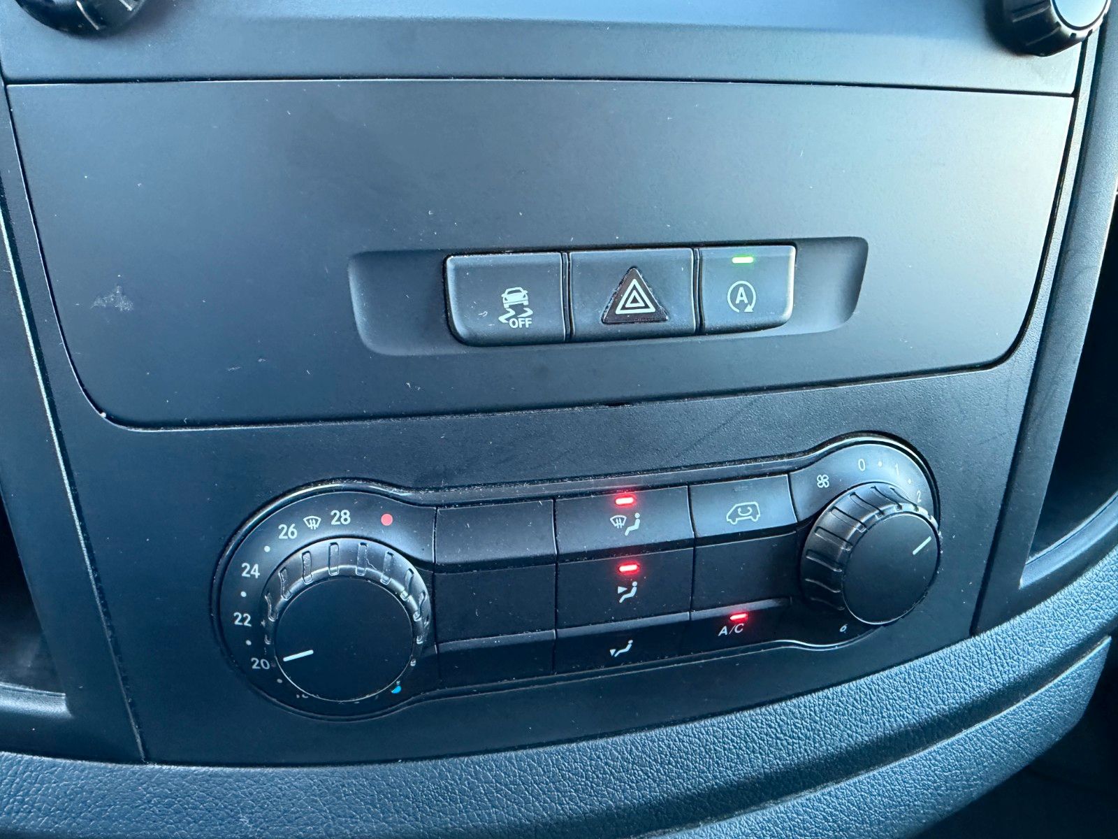 Fahrzeugabbildung Mercedes-Benz Vito 116 CDI Extralang Klima Kamera Navi