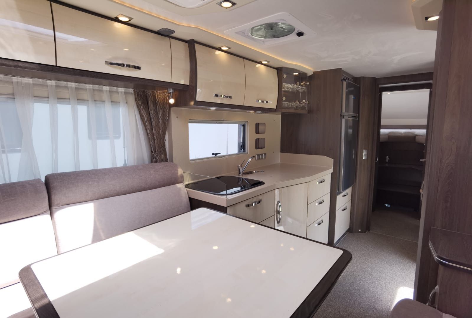 Fahrzeugabbildung Phoenix Maxi-Alkoven 7800 RSL *SommerSale**