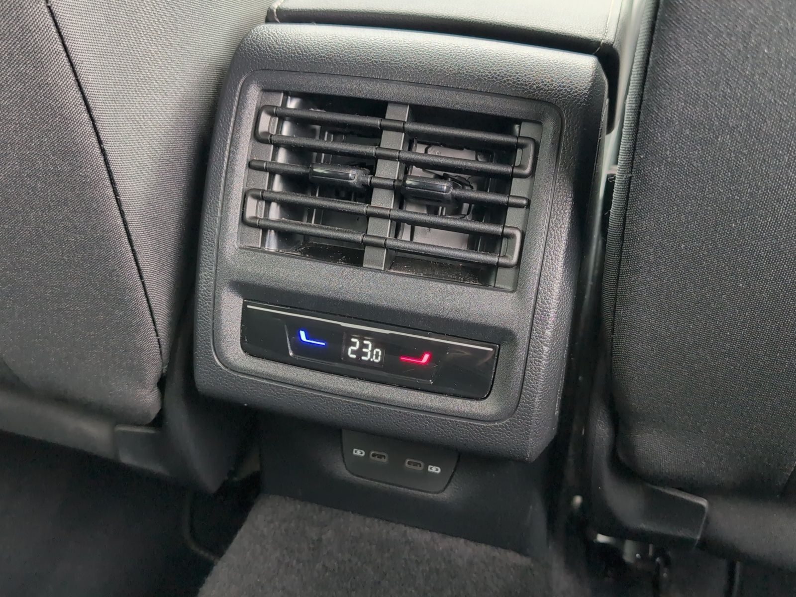 Volkswagen Golf - Bild 17