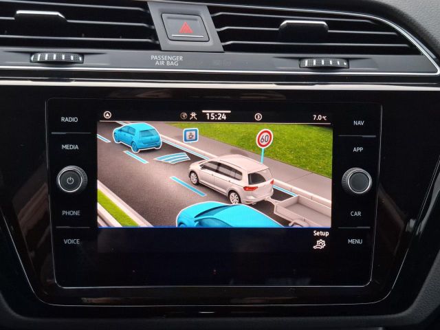 TOURAN 2.0 TDI DSG HIGHLINE AZV+LED+MASSAGE+CAM