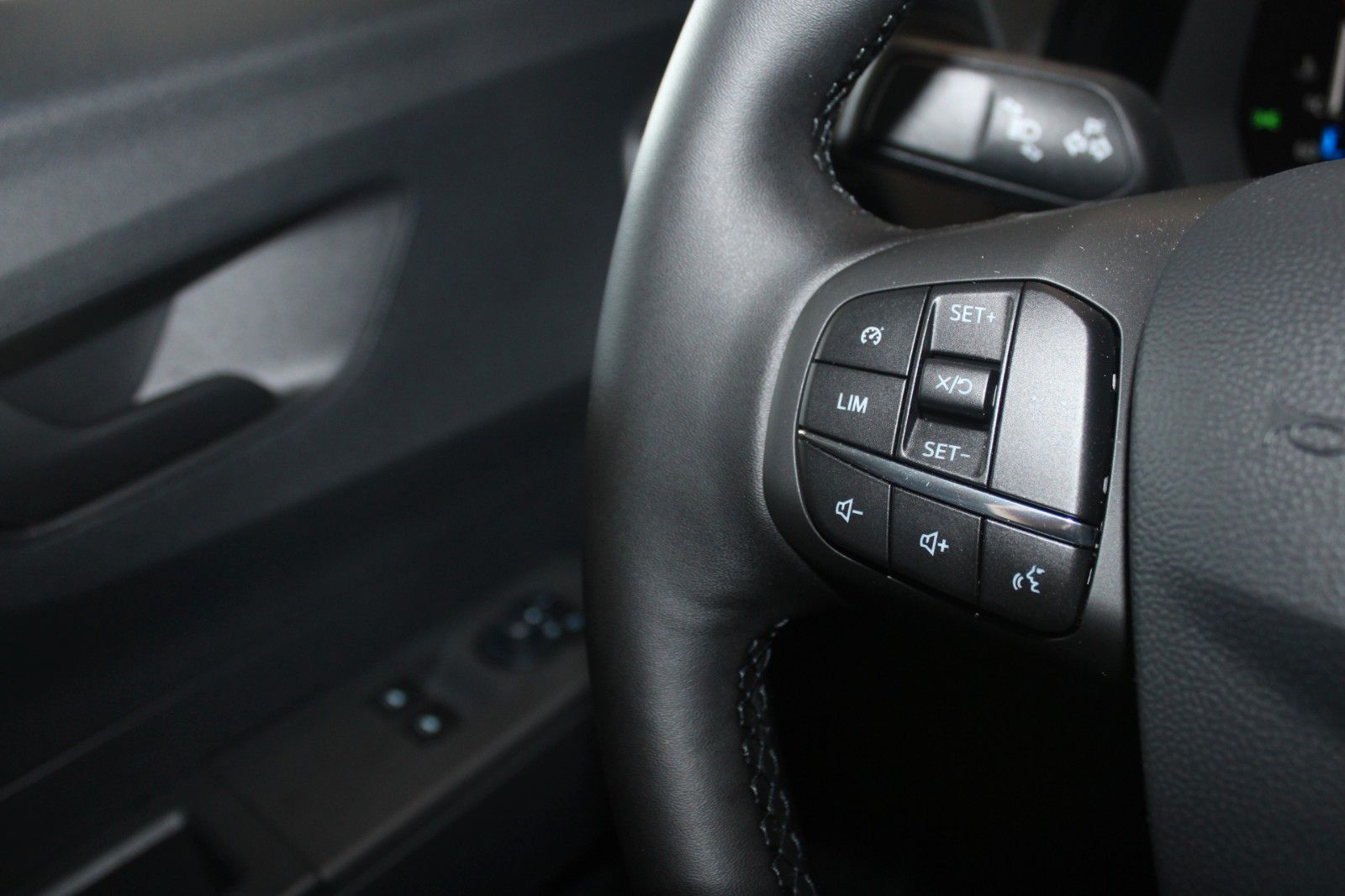 Fahrzeugabbildung Ford Transit Courier TREND Kasten KLIMA CAM WinterPak