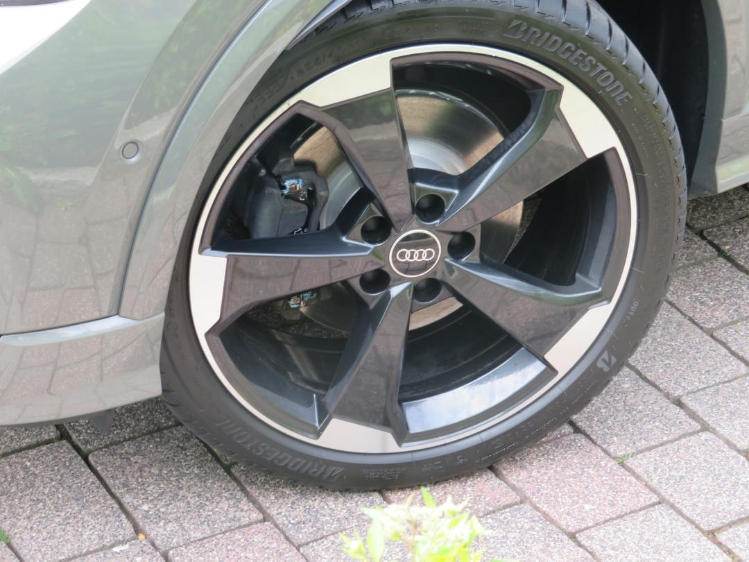 Audi Q2 S-LINE 35 TDI quattro S-Tronic EXCLUSIVE VOLL