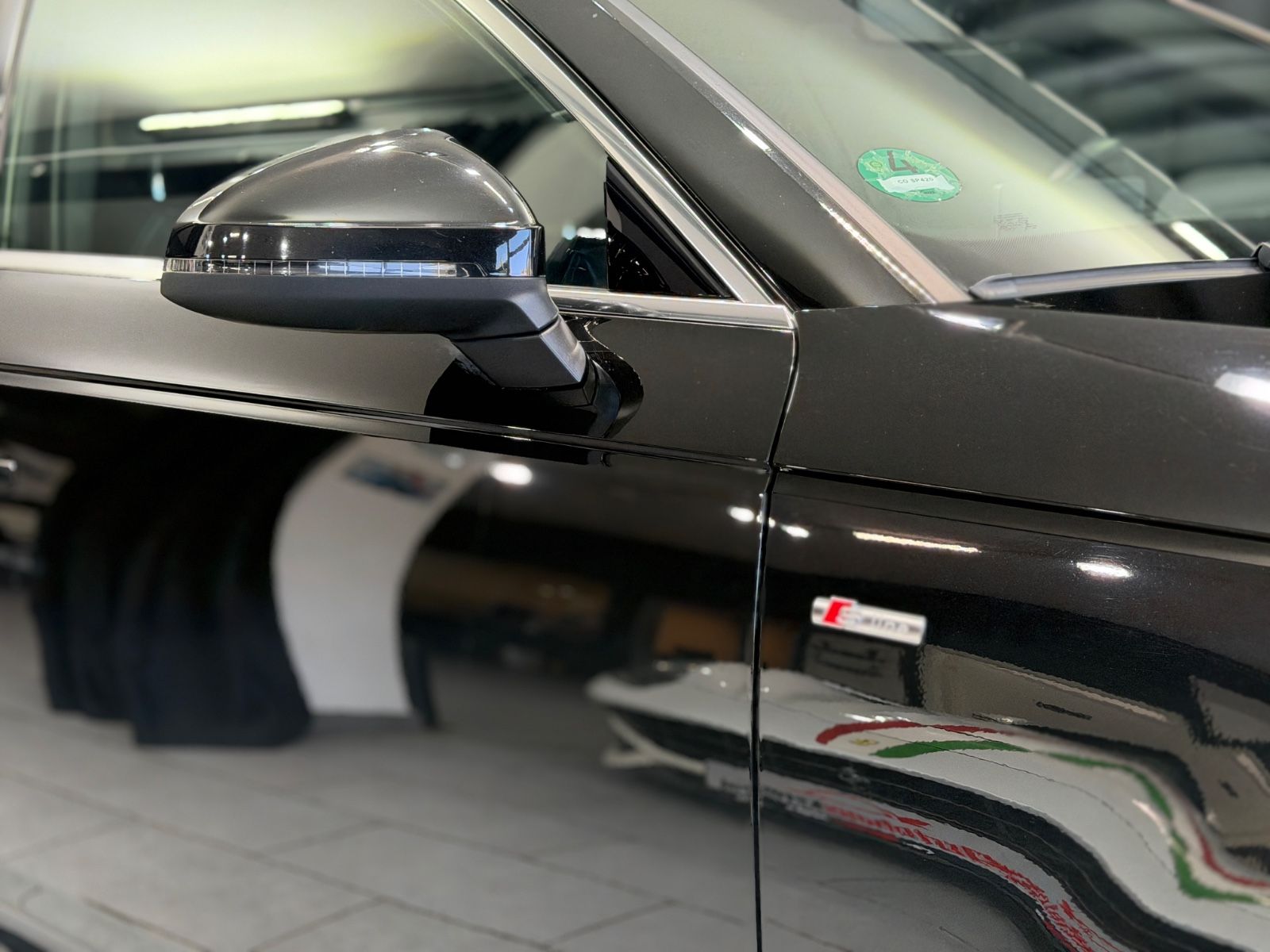 Fahrzeugabbildung Audi A4 Avant quattro sport|3xS-LINE|XENON|NAVI|VOLL