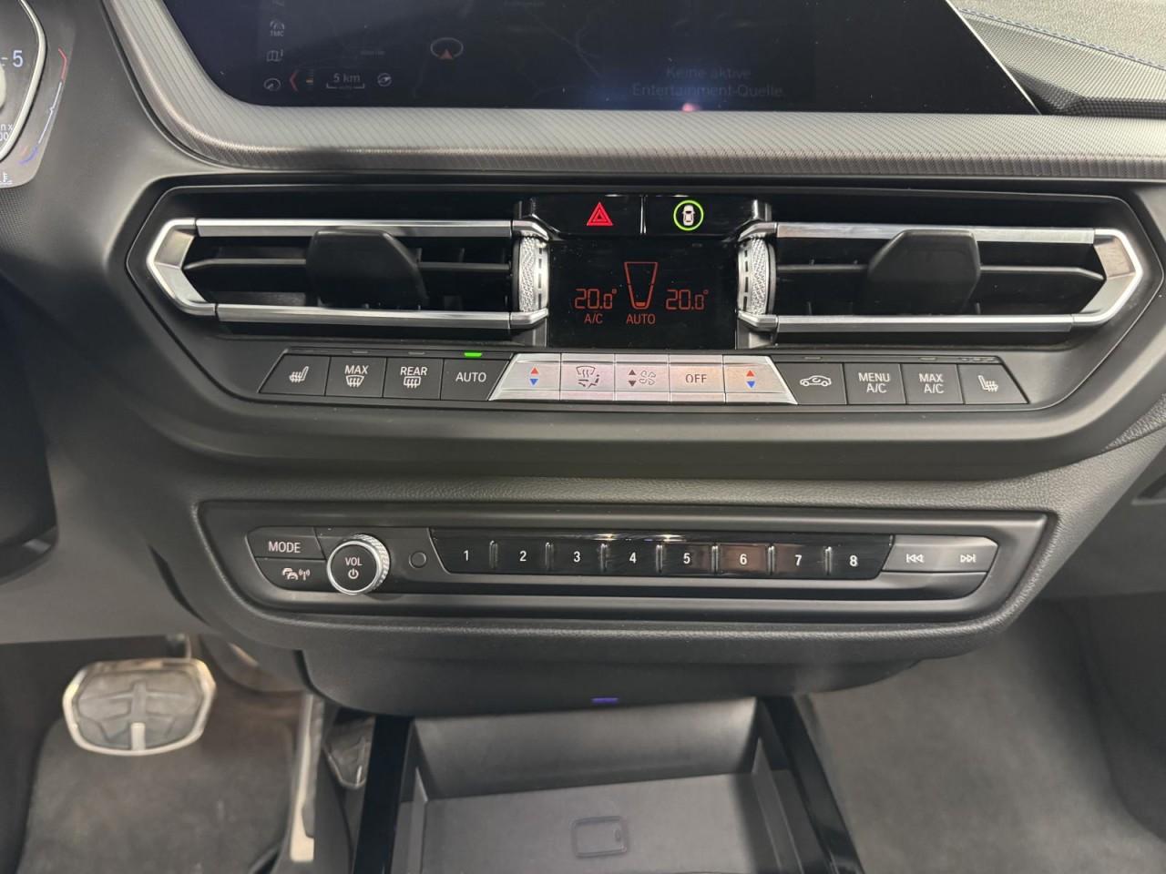 BMW 120 d xDrive M Sport Shadow-Line Aut*Navi*LED*AC