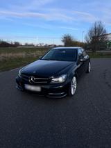 Mercedes-Benz Mercedes Benz C-Klasse W204 c180 Benzin - Mercedes-Benz W204
