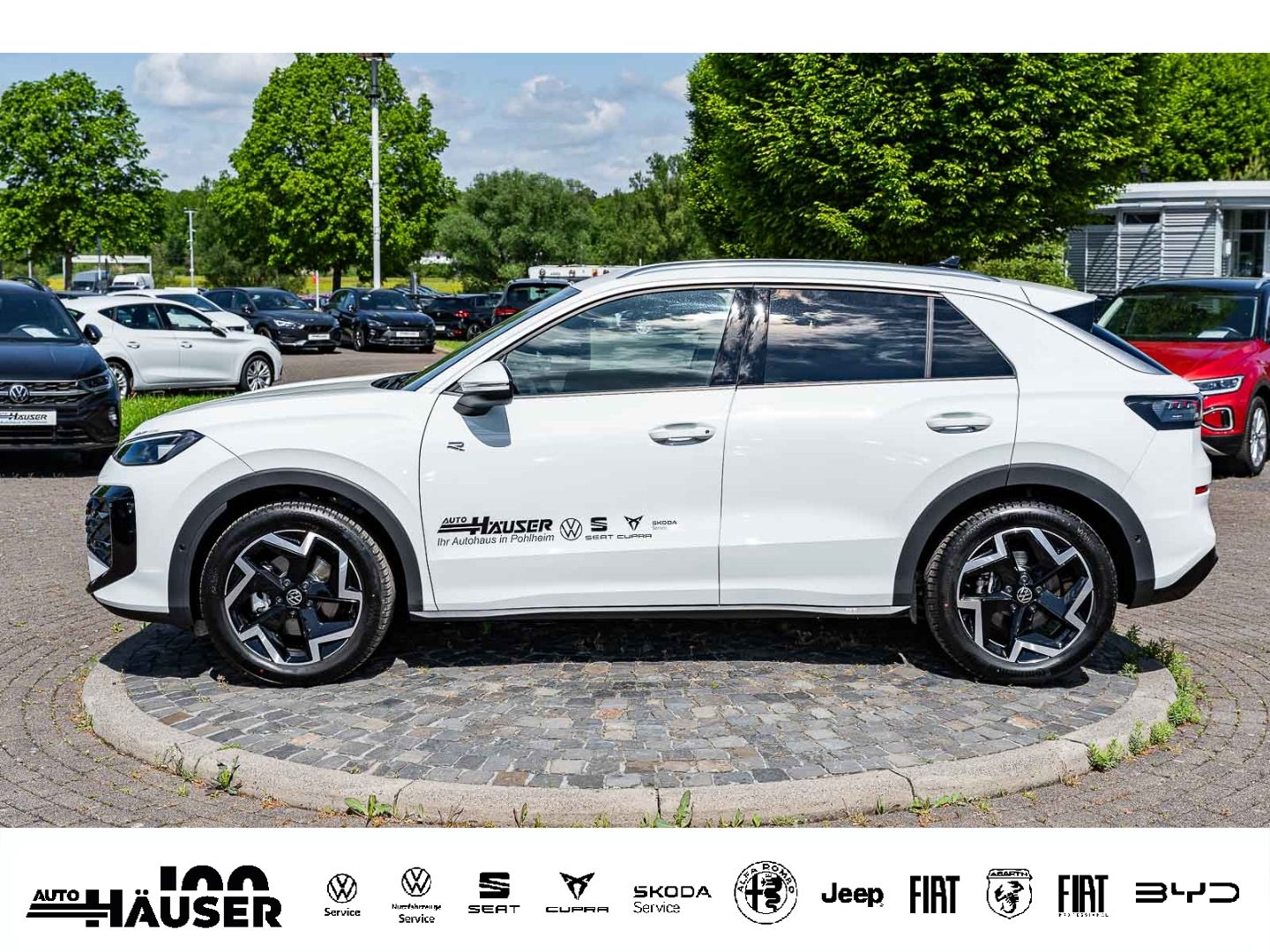 Volkswagen T-Roc R-Line 1.5 eTSI DSG EL. HECKKL. NAVI KAMER imagem 3