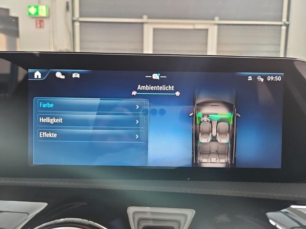 Fahrzeugabbildung Mercedes-Benz A 200 Limousine +AMG+NIGHT+KEYLESS+Standheizung+