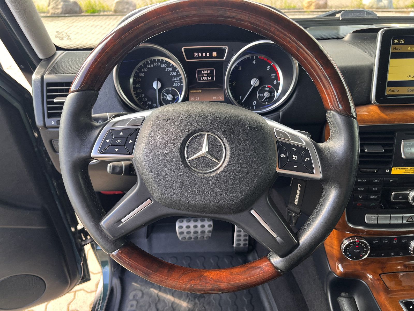 Fahrzeugabbildung Mercedes-Benz G 350 G Station G 350 BlueTec