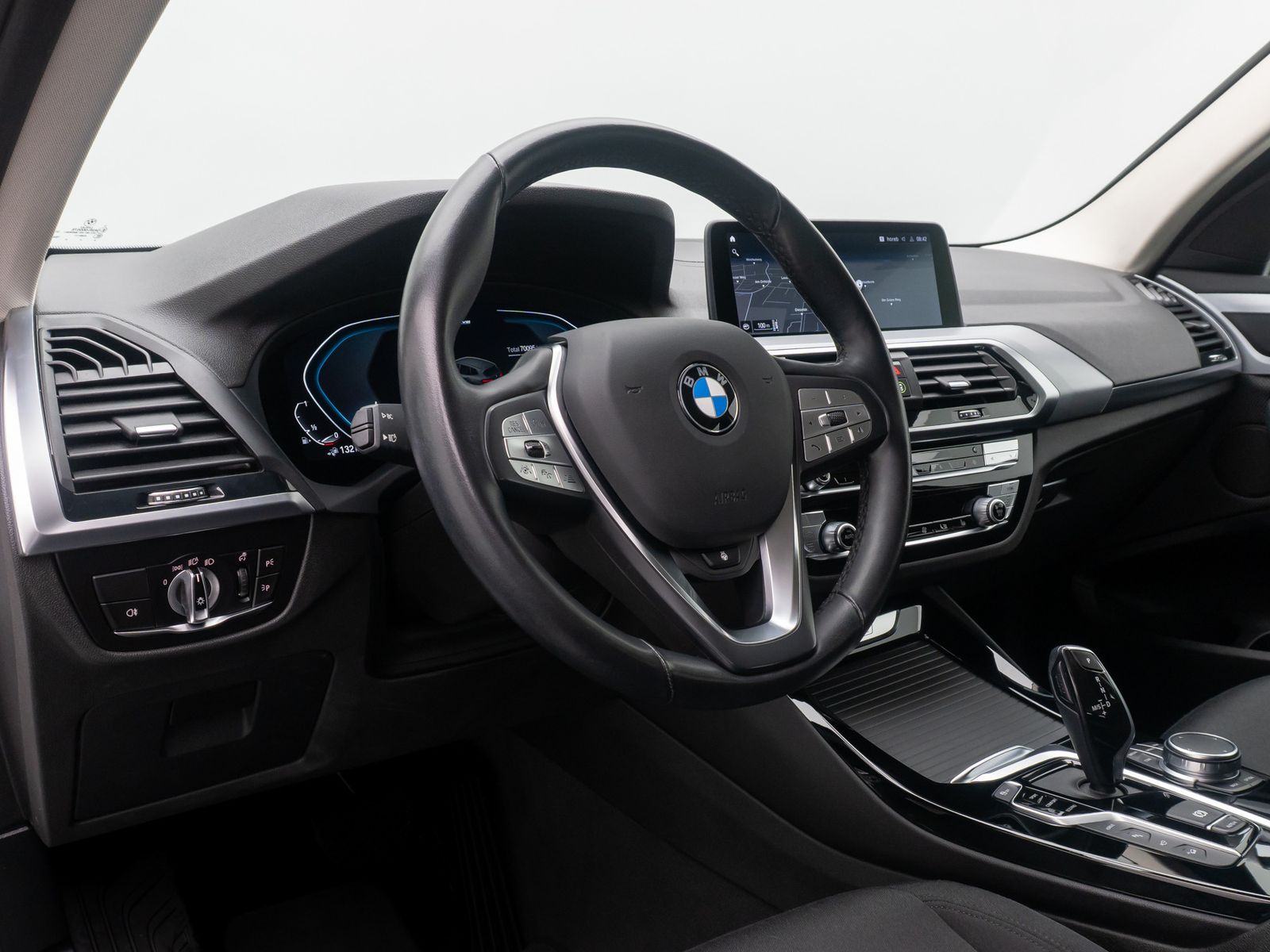 Fahrzeugabbildung BMW X3 xD30e ACC 360°FernlichtAss HiFi Alarm HUD DAB