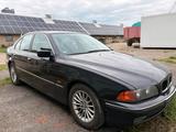 BMW E39 520i - BMW aus 1998: E39