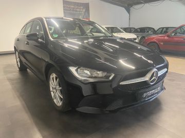 Mercedes CLA 180 Shooting Brake - 6