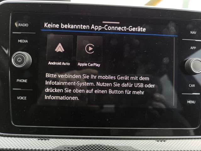 Fahrzeugabbildung Volkswagen T-Cross 1.0 TSI OPF DSG Style LED ACC NAVI