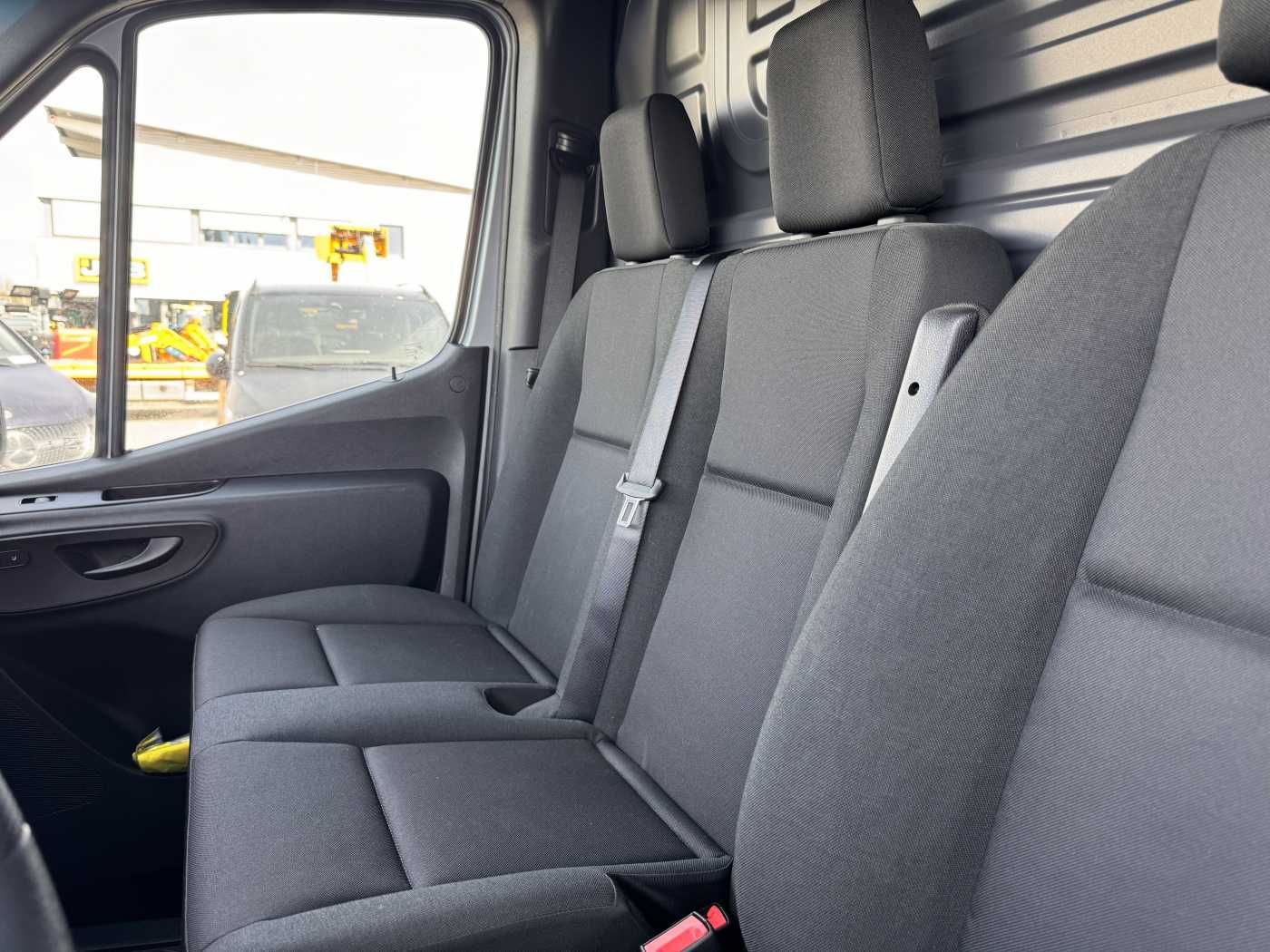Fahrzeugabbildung Mercedes-Benz Sprinter 317 CDI 3665 Klima Kamera MBUX Schwing