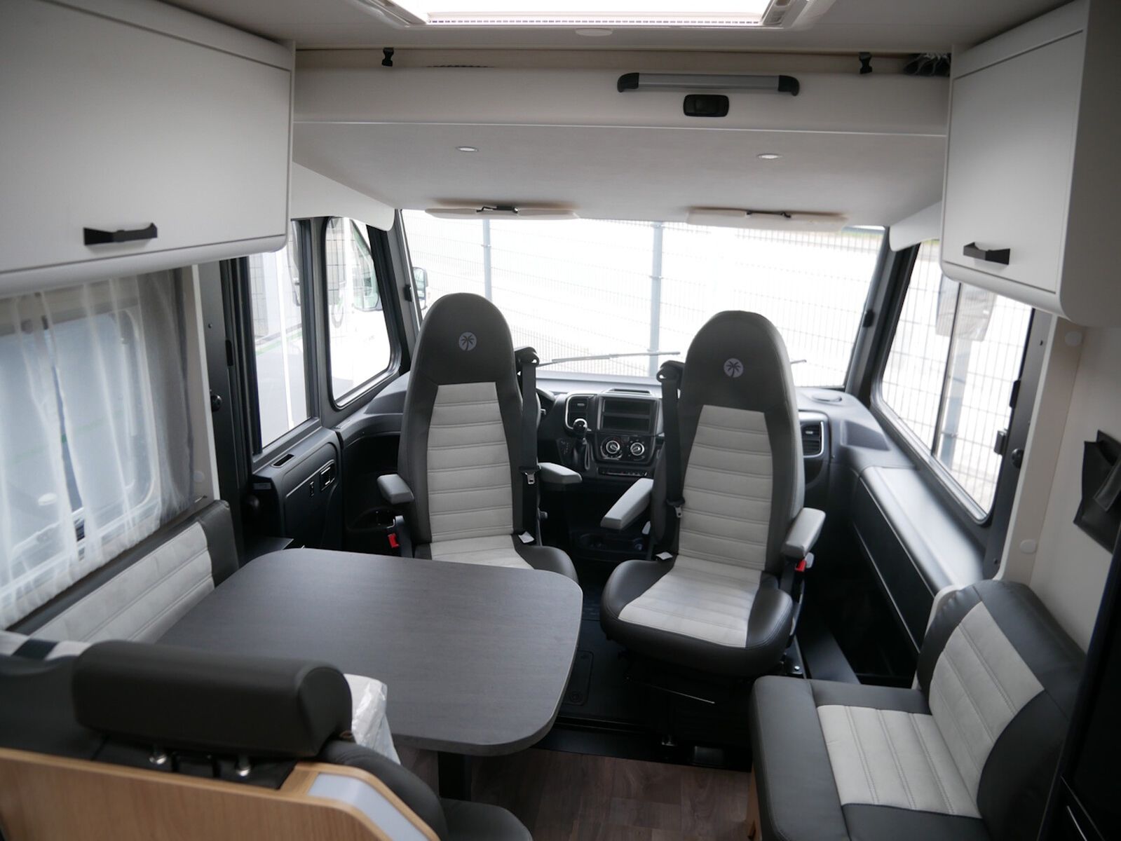 Fahrzeugabbildung Sunlight Adventure I 68 180PS,Aut.Combi6E,4,4
