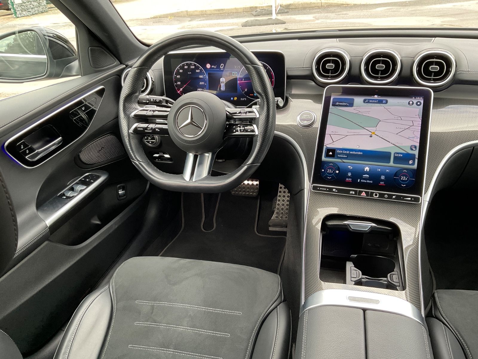 Fahrzeugabbildung Mercedes-Benz C 220 d T Autom.AHK,Kamera,AMG,Carplay