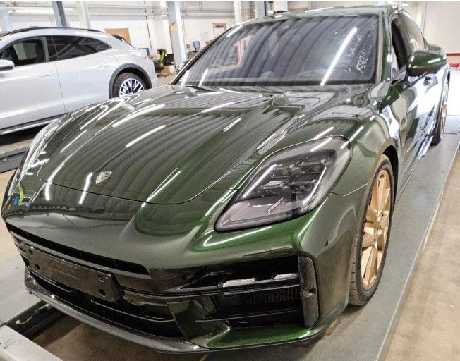 Image of Porsche Panamera