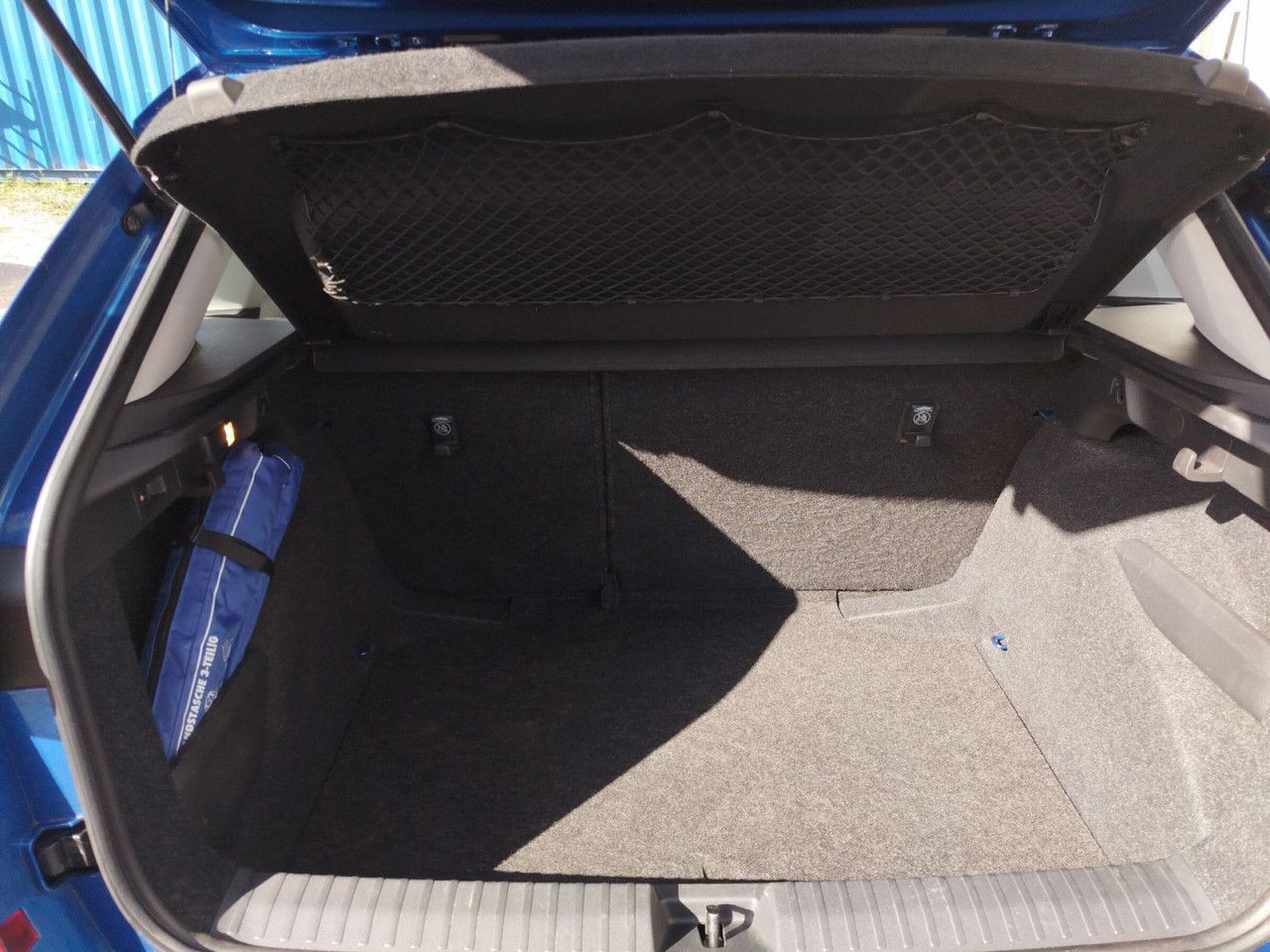 Fahrzeugabbildung SKODA Kamiq Ambition 1.0 TSI AHK