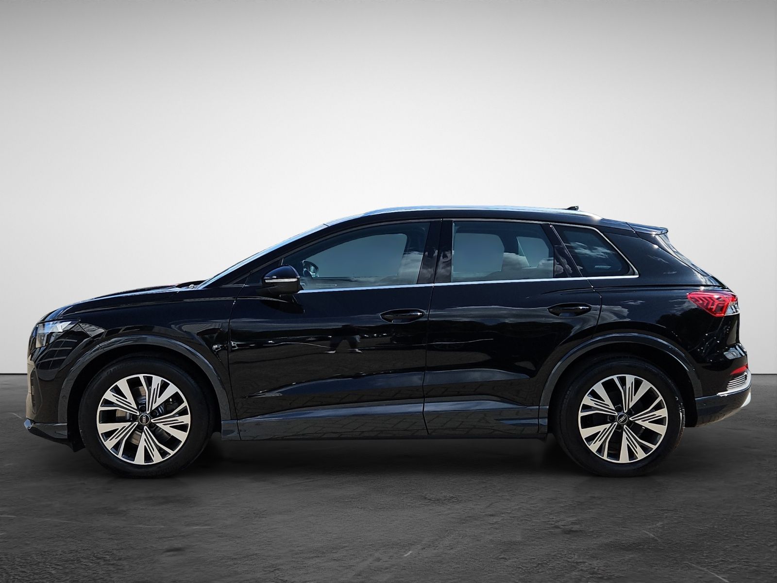 Audi Q4 e-tron 50 quattro NaviPlus LED LED AHK HeadUp imagem 3