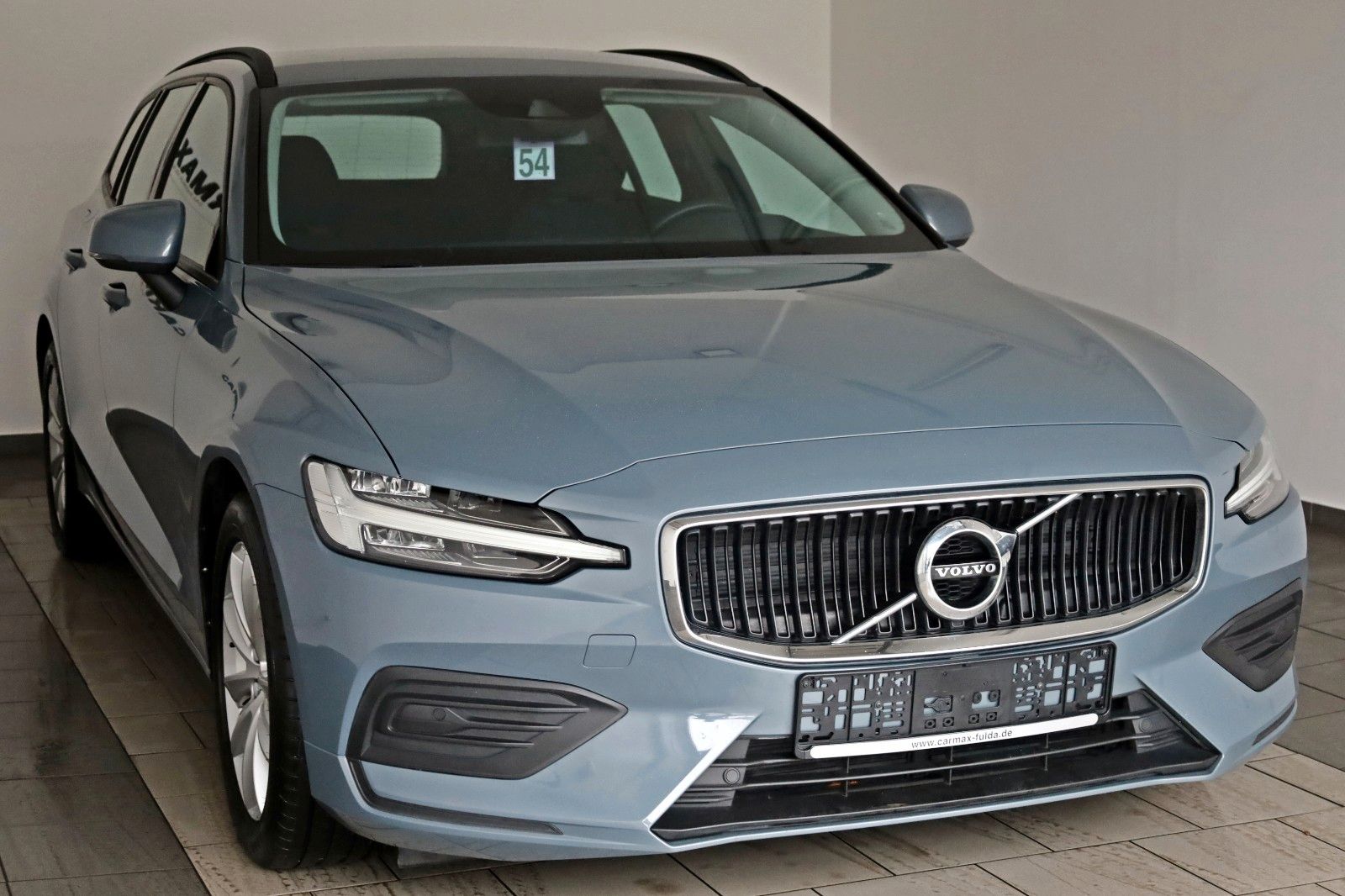 Fahrzeugabbildung Volvo V60 B4 D Momentum Core, Navi,LED,Carplay,DAB