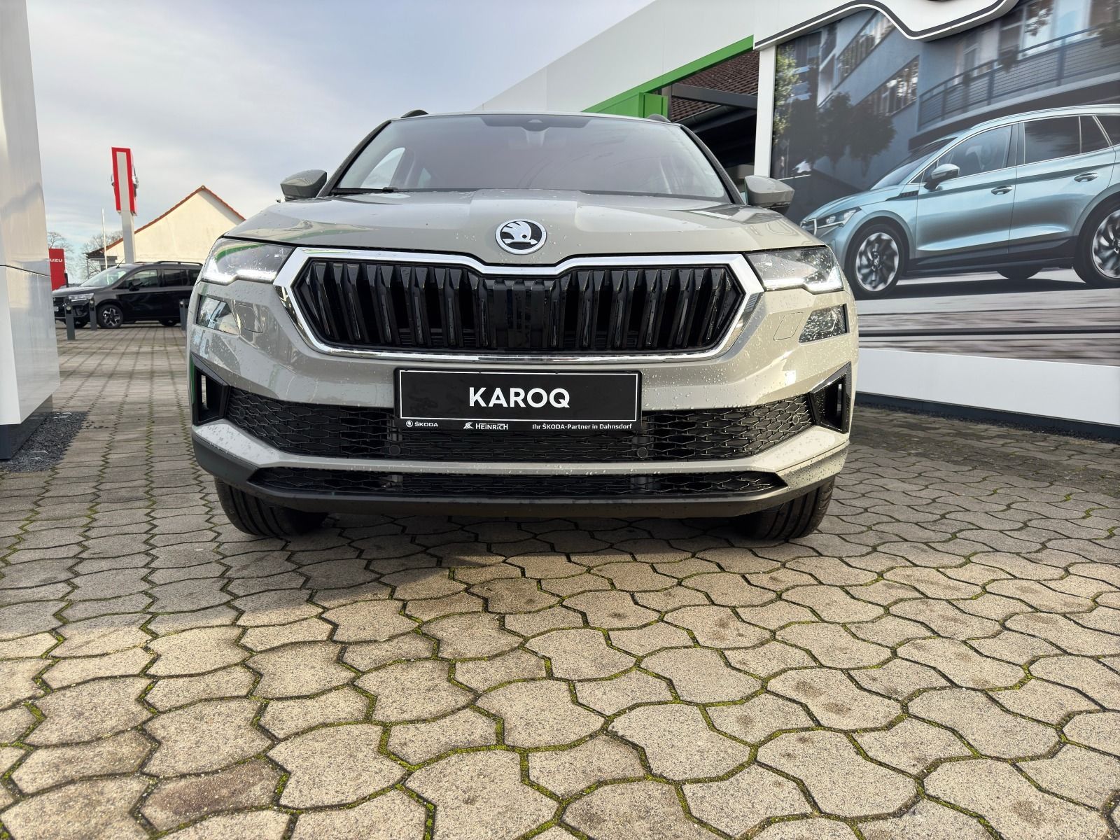 Fahrzeugabbildung SKODA Karoq 1.5 TSI DSG*RFK*NAV*Matrix*ACC*eHeck