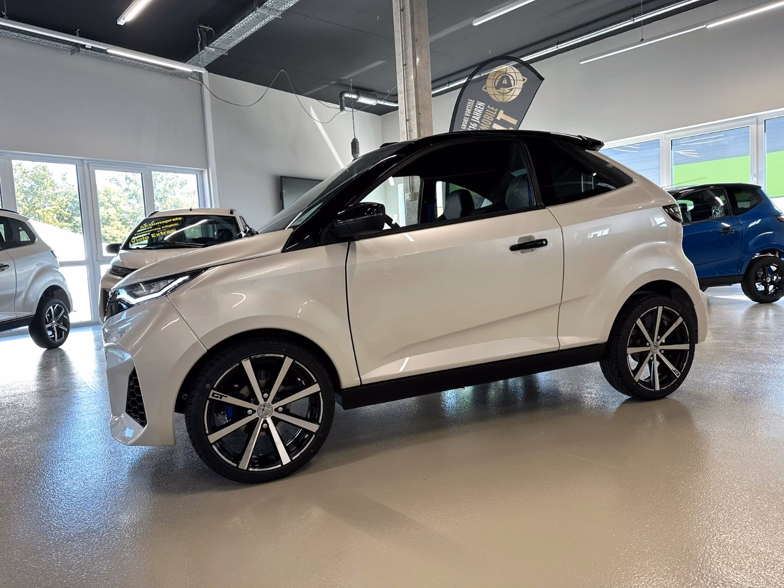 Aixam Coupe GTI perlmuttweiß