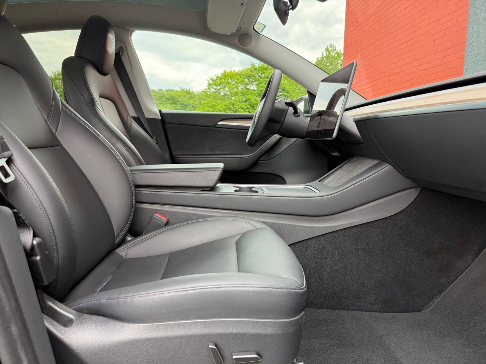 Tesla Model Y SR RWD | 8FACH| Neu TüV | Garantie Tesla foto 14