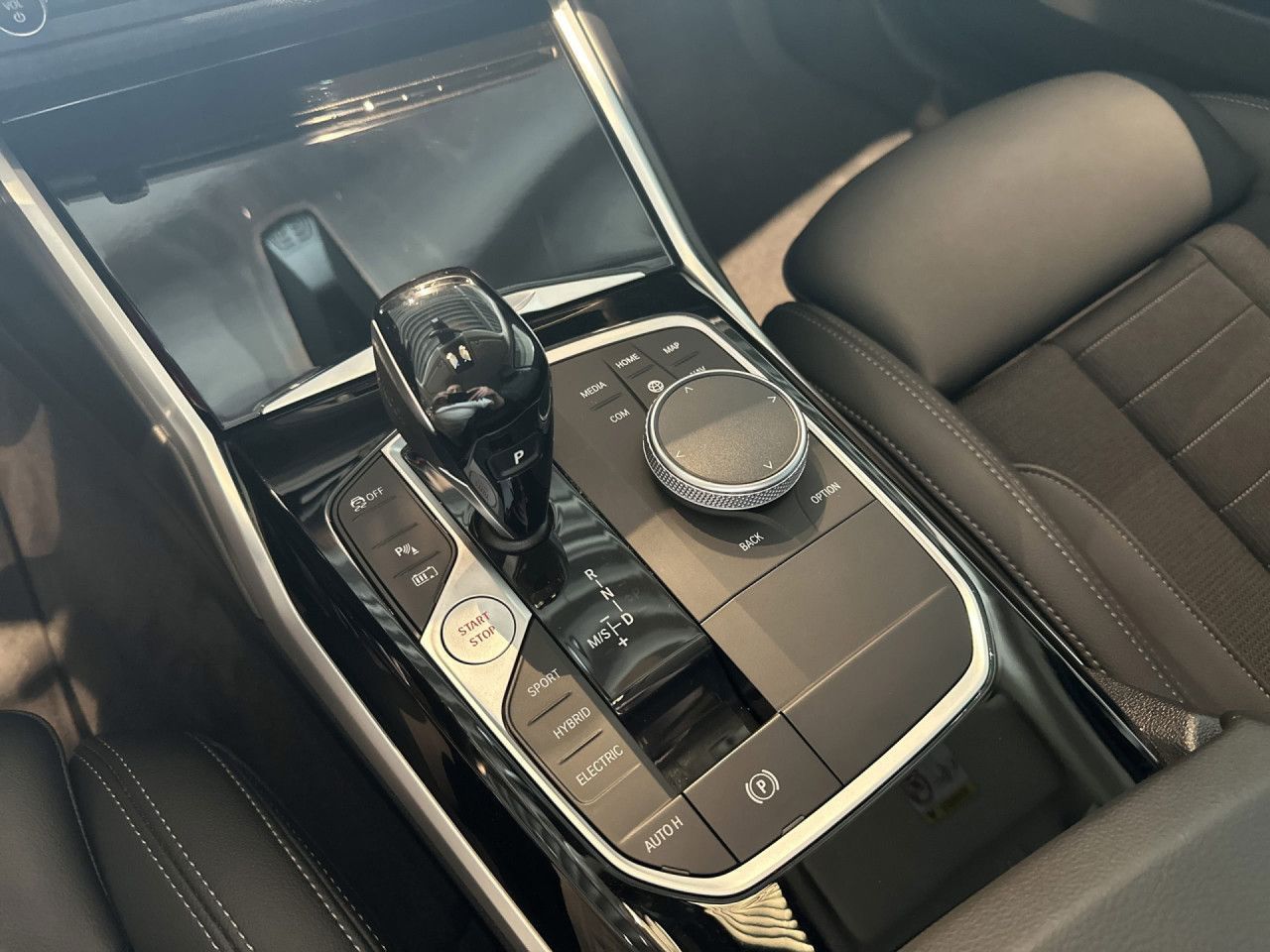 BMW 320e Tour Sport Line LiveProf LED Tempo SHZ PDC foto 15
