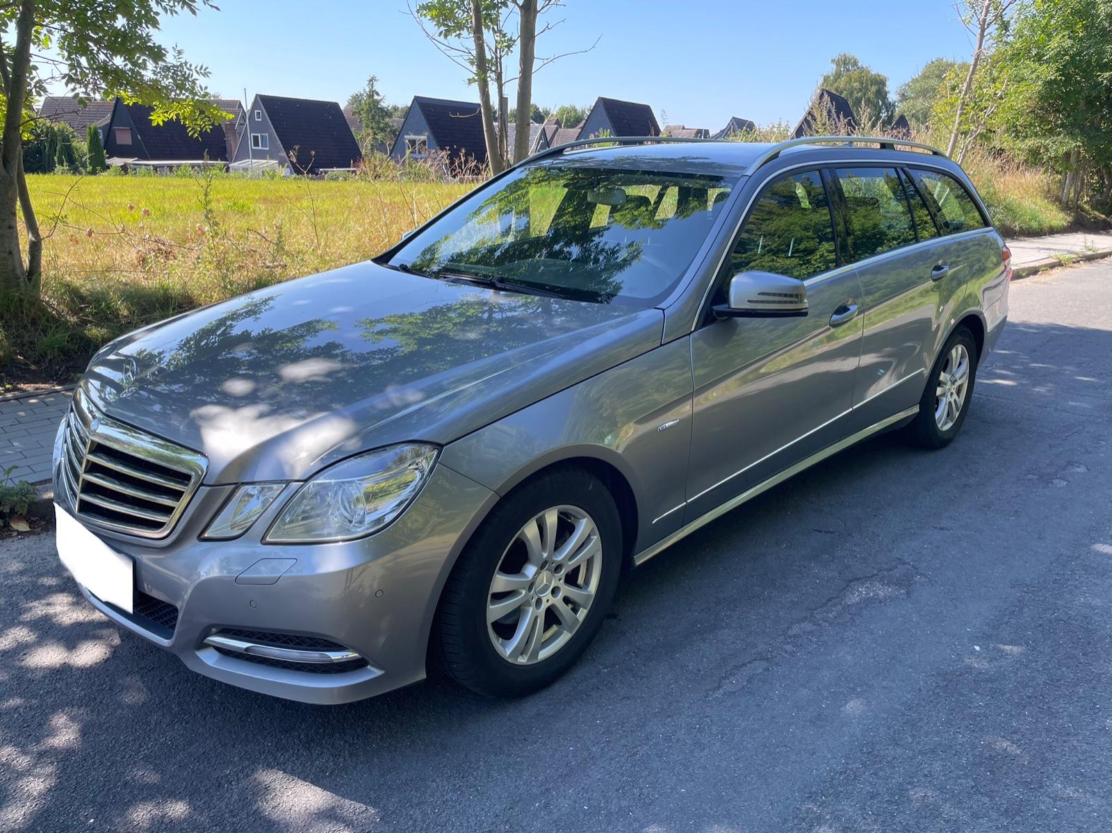 Mercedes-Benz E220, 2012
