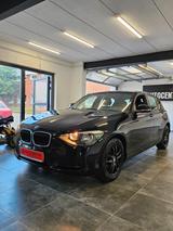 BMW 114 Baureihe 1 Lim. 5-trg. 114 i - schwarze BMW 114