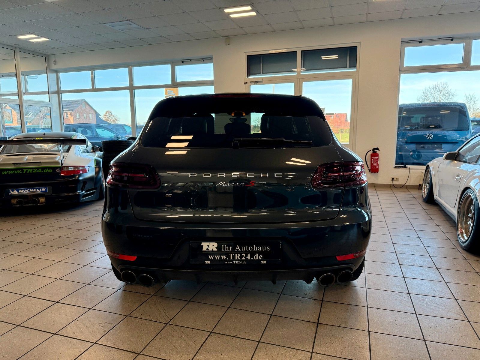 Fahrzeugabbildung Porsche Macan S Panorama, BOSE, DAB, Sportabgasanlage