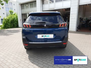Peugeot 5008 - 5