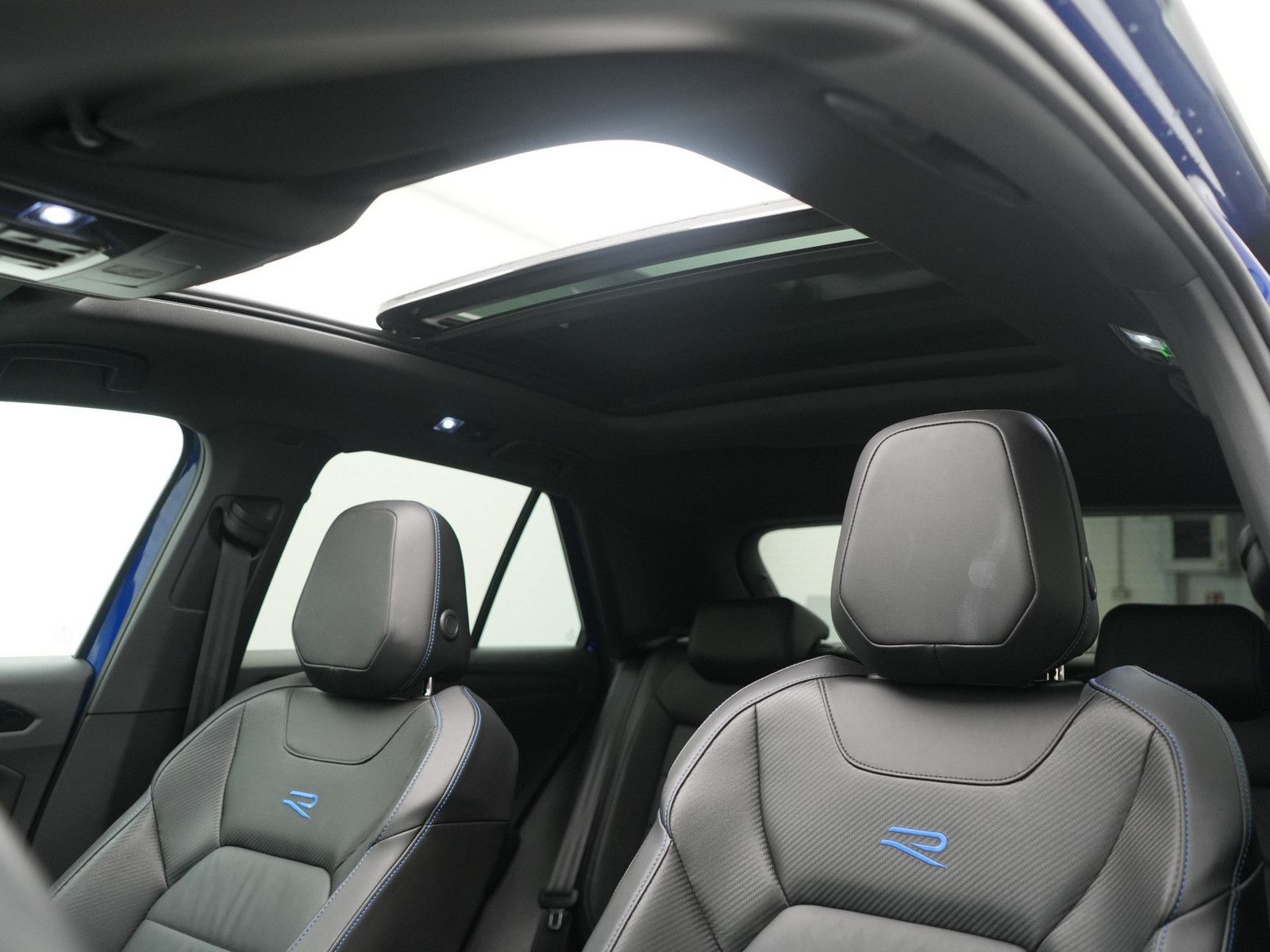 Volkswagen T-Roc - Bild 4
