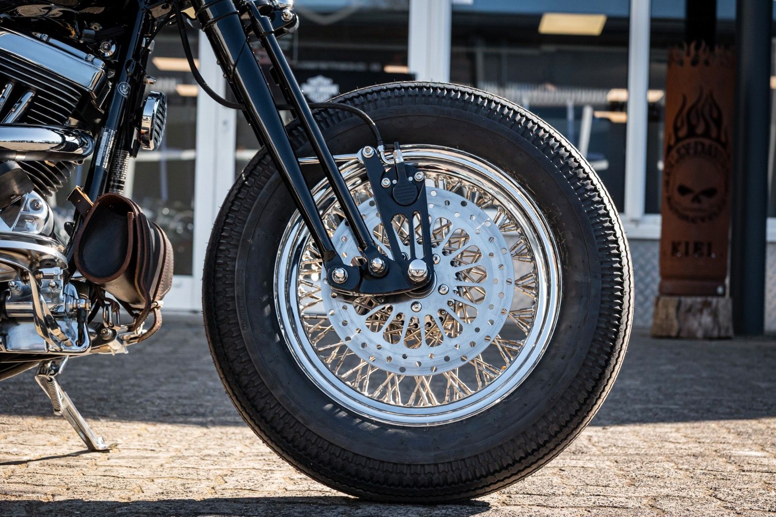 Fahrzeugabbildung Harley-Davidson Heritage Springer FLSTC 1989 Oldschool Custom