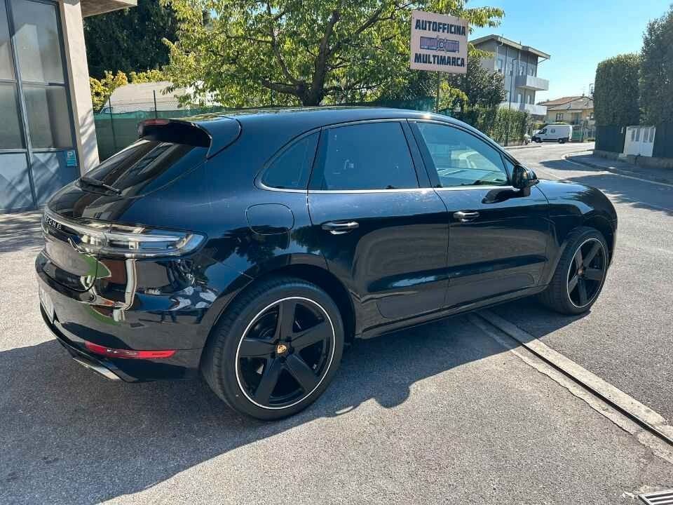 Porsche Macan 2.0 245 CV ANN0 2021 TETTO PANORAM imagem 3