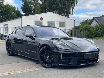 Porsche Panamera - 3